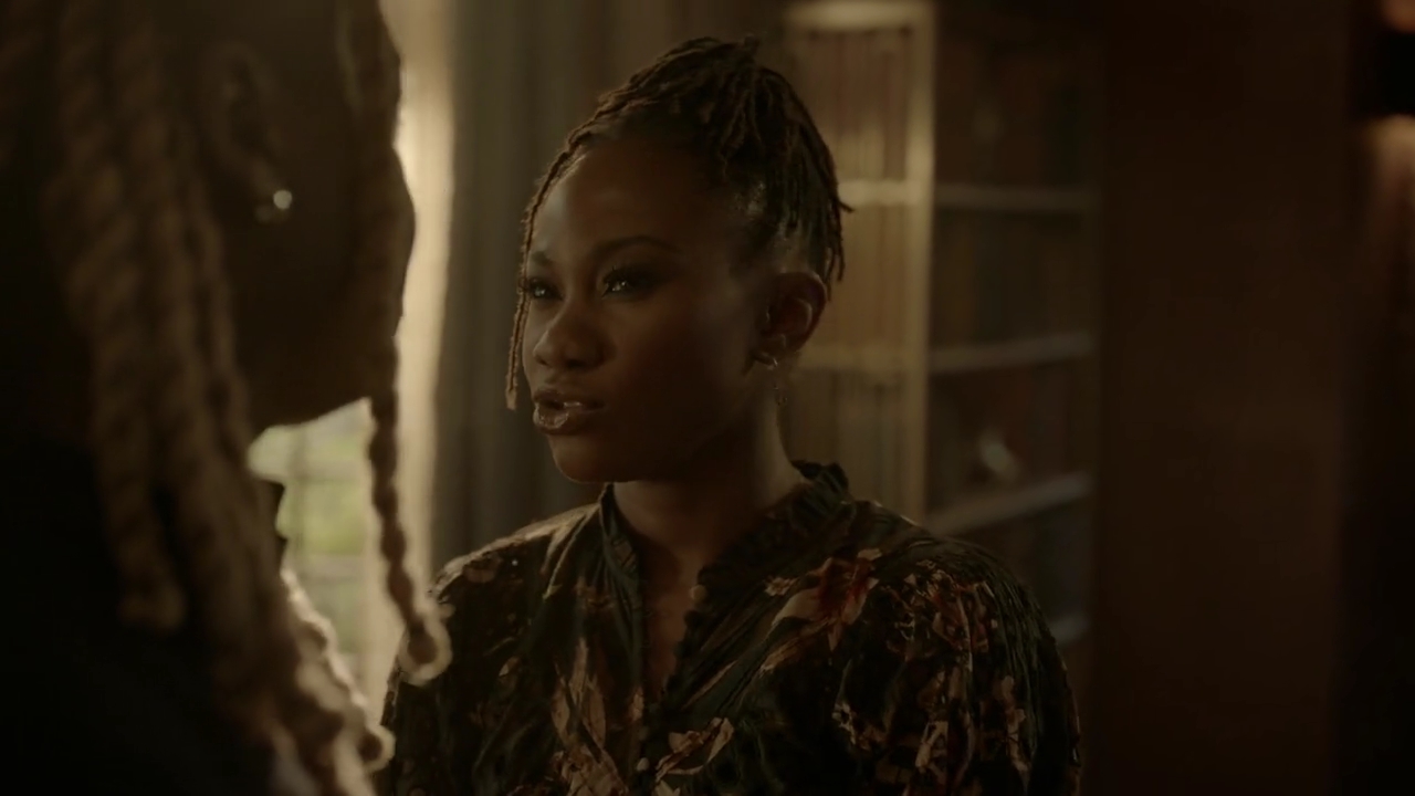 VampireDiariesWorld-dot-nl_Legacies4x20JustDontBeAStrangerOkay2217.jpg VampireDiariesWorld-dot-nl_Legacies4x20JustDontBeAStrangerOkay2217.jpg