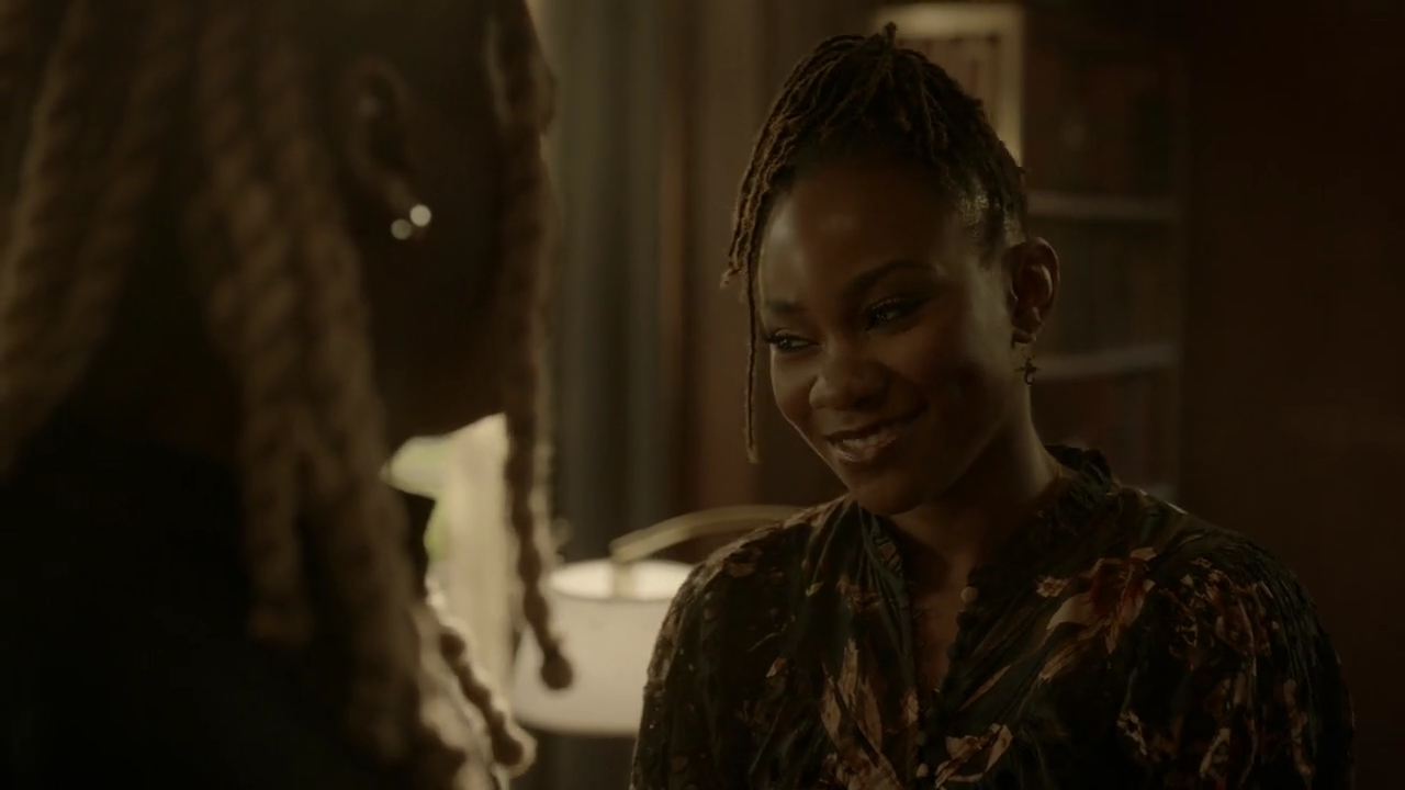 VampireDiariesWorld-dot-nl_Legacies4x20JustDontBeAStrangerOkay2221.jpg