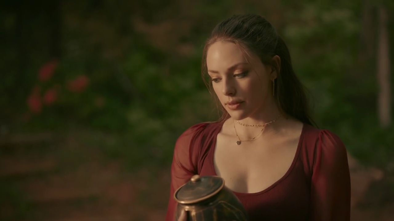 VampireDiariesWorld-dot-nl_Legacies4x20JustDontBeAStrangerOkay2278.jpg