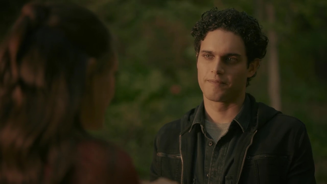 VampireDiariesWorld-dot-nl_Legacies4x20JustDontBeAStrangerOkay2293.jpg