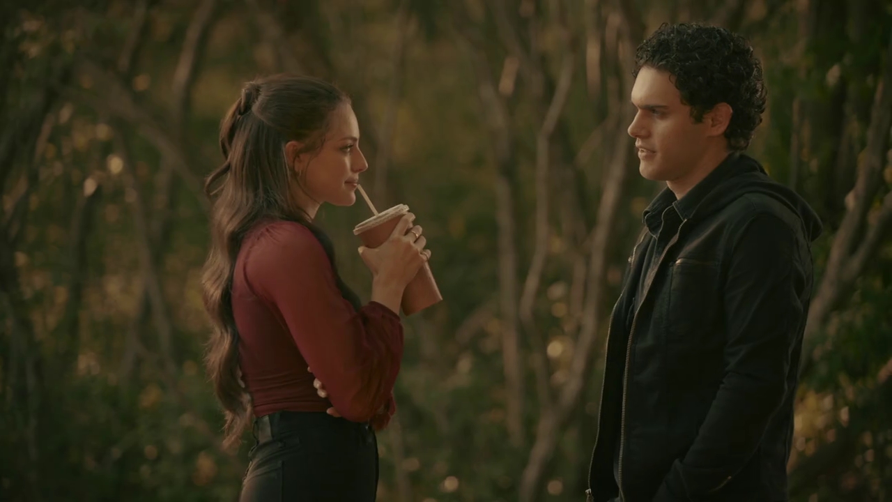 VampireDiariesWorld-dot-nl_Legacies4x20JustDontBeAStrangerOkay2301.jpg