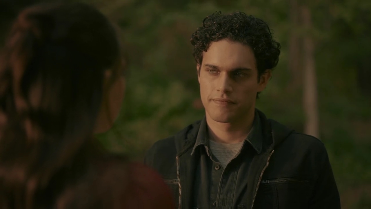 VampireDiariesWorld-dot-nl_Legacies4x20JustDontBeAStrangerOkay2304.jpg