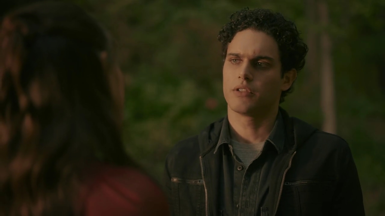VampireDiariesWorld-dot-nl_Legacies4x20JustDontBeAStrangerOkay2309.jpg