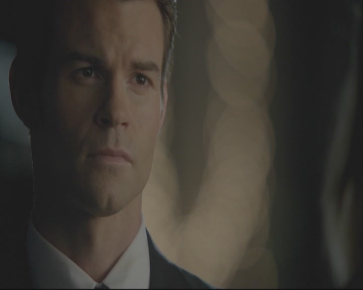 VampireDiariesWorld-dot-org_TheOriginals1x01AlwaysAndForever-deletedscene0157.jpg