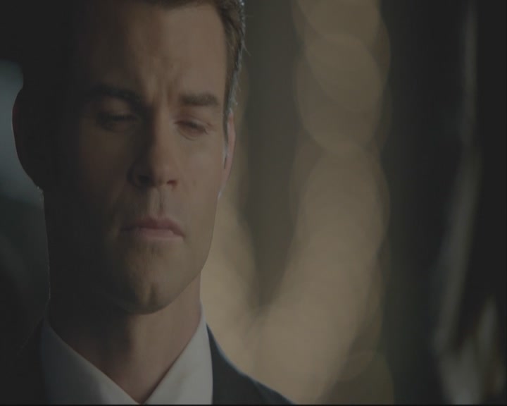 VampireDiariesWorld-dot-org_TheOriginals1x01AlwaysAndForever-deletedscene0163.jpg