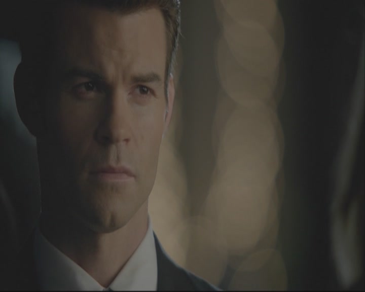 VampireDiariesWorld-dot-org_TheOriginals1x01AlwaysAndForever-deletedscene0174.jpg