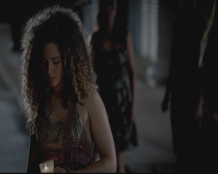 VampireDiariesWorld-dot-org_TheOriginals1x01AlwaysandForever0352.jpg