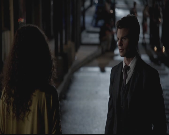 VampireDiariesWorld-dot-org_TheOriginals1x01AlwaysandForever0388.jpg