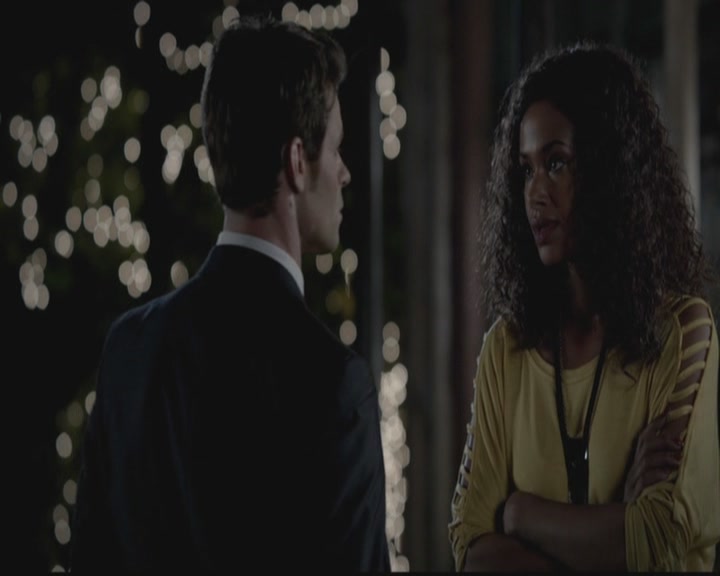 VampireDiariesWorld-dot-org_TheOriginals1x01AlwaysandForever0389.jpg