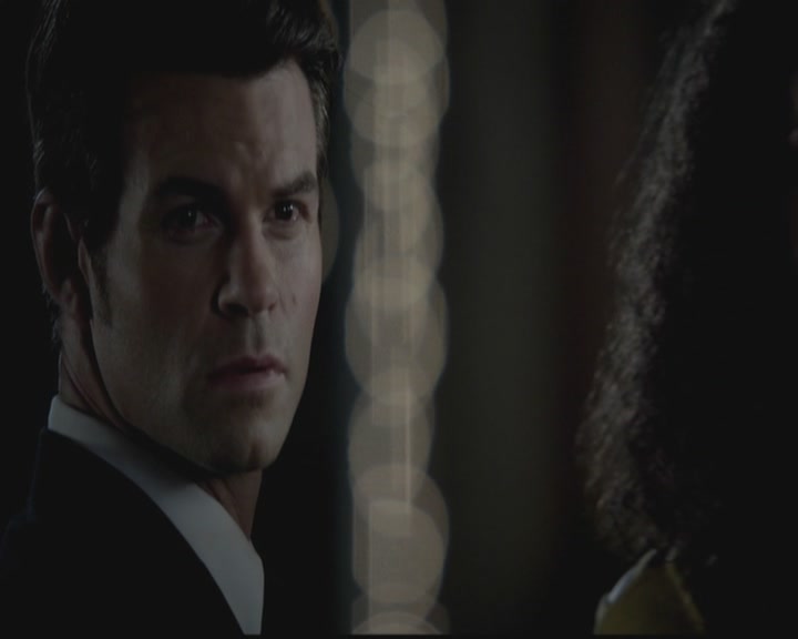 VampireDiariesWorld-dot-org_TheOriginals1x01AlwaysandForever0394.jpg