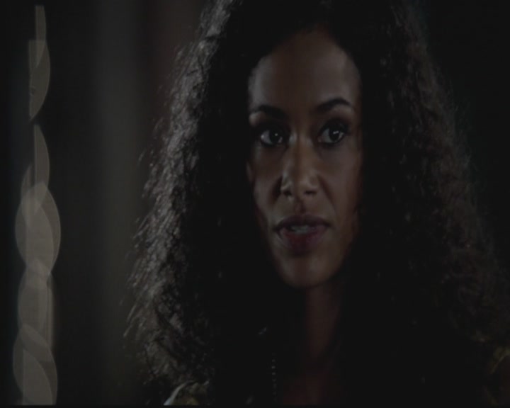 VampireDiariesWorld-dot-org_TheOriginals1x01AlwaysandForever0396.jpg