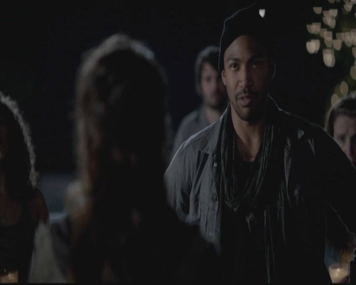 VampireDiariesWorld-dot-org_TheOriginals1x01AlwaysandForever0434.jpg