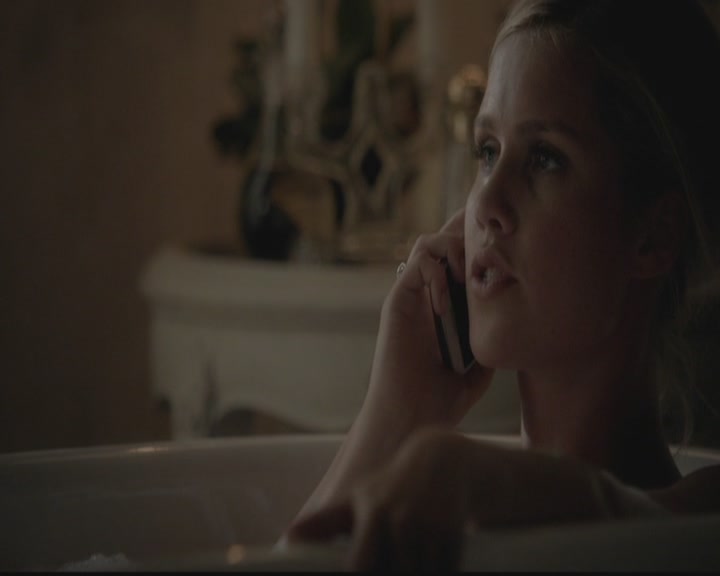 VampireDiariesWorld-dot-org_TheOriginals1x01AlwaysandForever0523.jpg