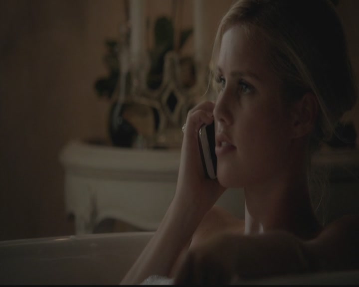 VampireDiariesWorld-dot-org_TheOriginals1x01AlwaysandForever0527.jpg