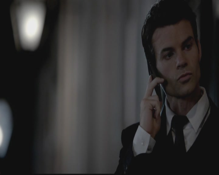 VampireDiariesWorld-dot-org_TheOriginals1x01AlwaysandForever0535.jpg