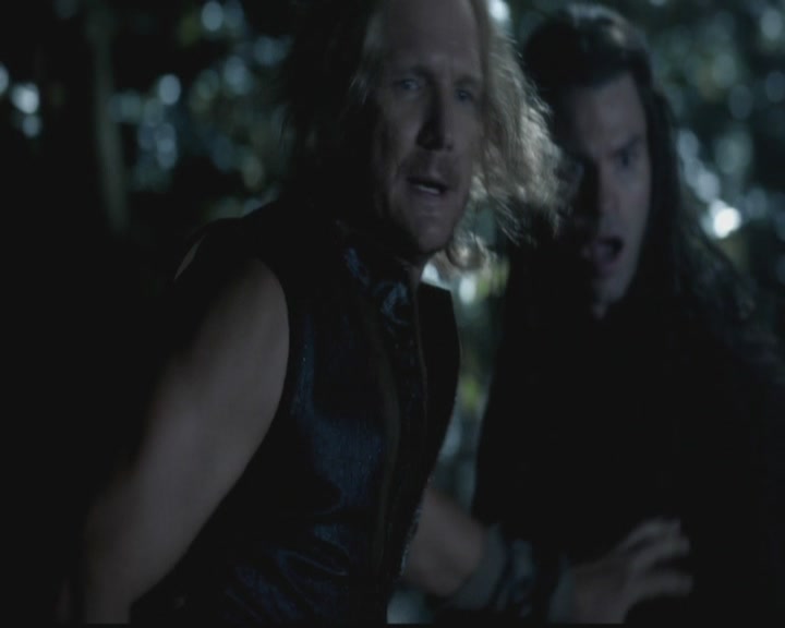 VampireDiariesWorld-dot-org_TheOriginals1x01AlwaysandForever0889.jpg