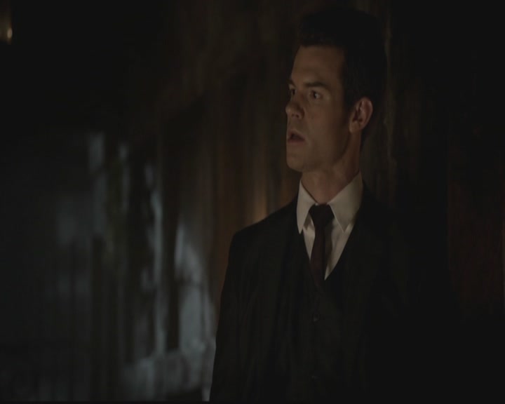 VampireDiariesWorld-dot-org_TheOriginals1x01AlwaysandForever0987.jpg