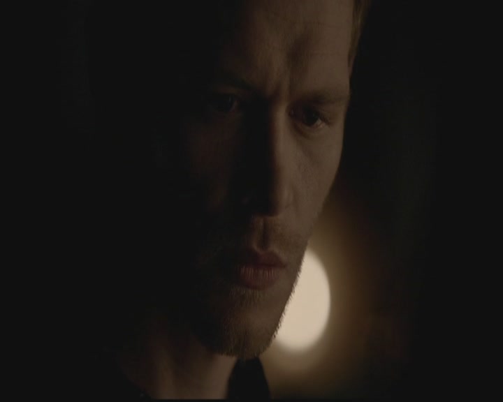 VampireDiariesWorld-dot-org_TheOriginals1x01AlwaysandForever1211.jpg