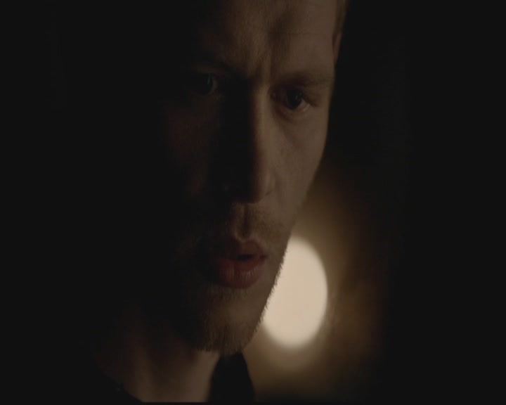 VampireDiariesWorld-dot-org_TheOriginals1x01AlwaysandForever1213.jpg