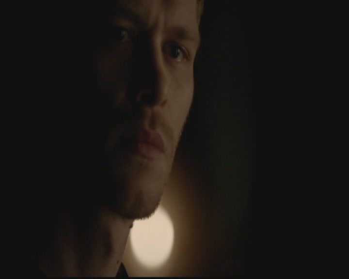 VampireDiariesWorld-dot-org_TheOriginals1x01AlwaysandForever1230.jpg