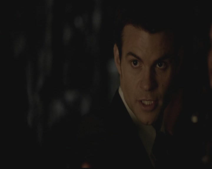 VampireDiariesWorld-dot-org_TheOriginals1x01AlwaysandForever1254.jpg