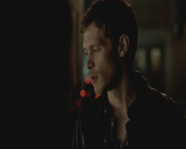 VampireDiariesWorld-dot-org_TheOriginals1x01AlwaysandForever1310.jpg