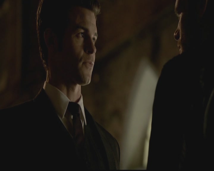 VampireDiariesWorld-dot-org_TheOriginals1x01AlwaysandForever1359.jpg