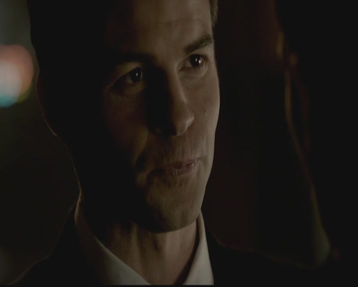 VampireDiariesWorld-dot-org_TheOriginals1x01AlwaysandForever1365.jpg