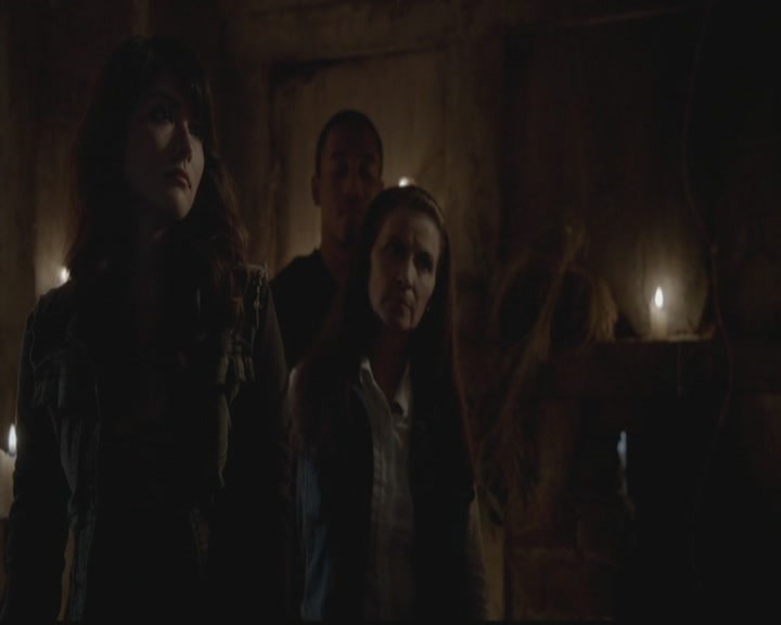 VampireDiariesWorld-dot-org_TheOriginals1x01AlwaysandForever1386.jpg
