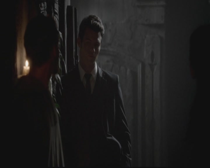 VampireDiariesWorld-dot-org_TheOriginals1x01AlwaysandForever1400.jpg