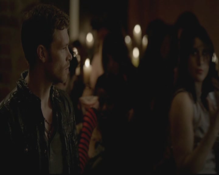 VampireDiariesWorld-dot-org_TheOriginals1x01AlwaysandForever1473.jpg