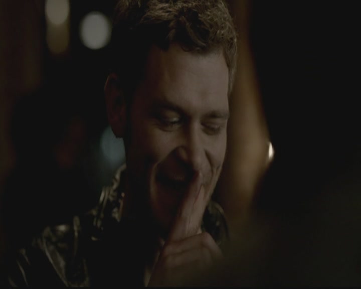 VampireDiariesWorld-dot-org_TheOriginals1x01AlwaysandForever1501.jpg
