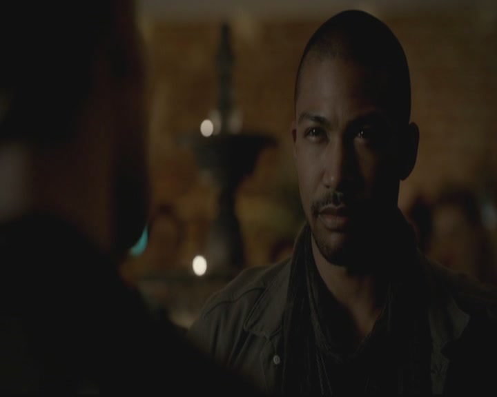 VampireDiariesWorld-dot-org_TheOriginals1x01AlwaysandForever1508.jpg
