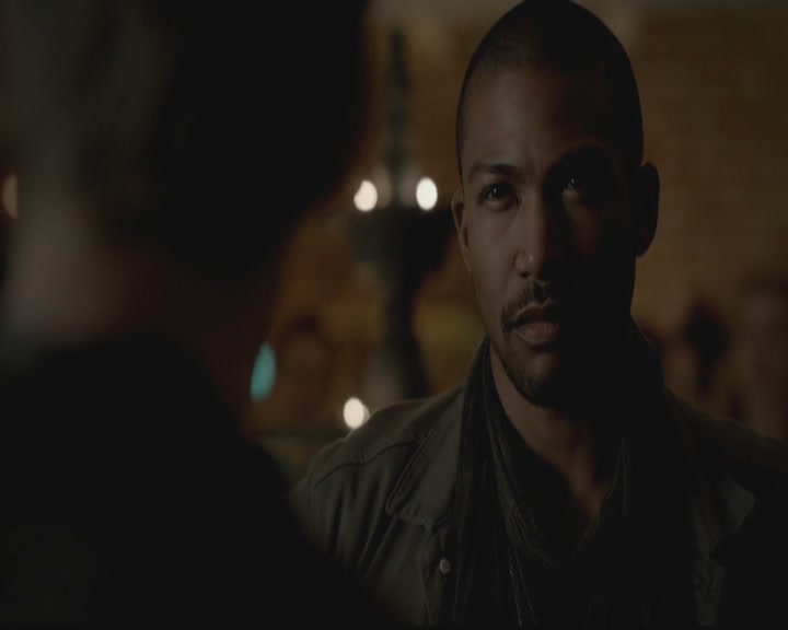 VampireDiariesWorld-dot-org_TheOriginals1x01AlwaysandForever1510.jpg