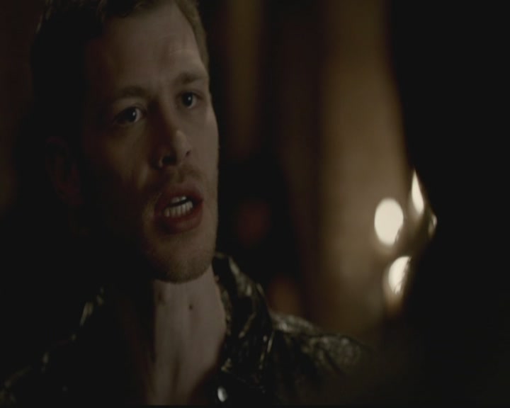 VampireDiariesWorld-dot-org_TheOriginals1x01AlwaysandForever1511.jpg