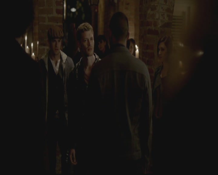 VampireDiariesWorld-dot-org_TheOriginals1x01AlwaysandForever1522.jpg