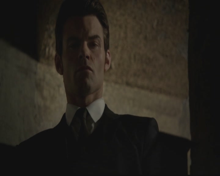 VampireDiariesWorld-dot-org_TheOriginals1x01AlwaysandForever1526.jpg