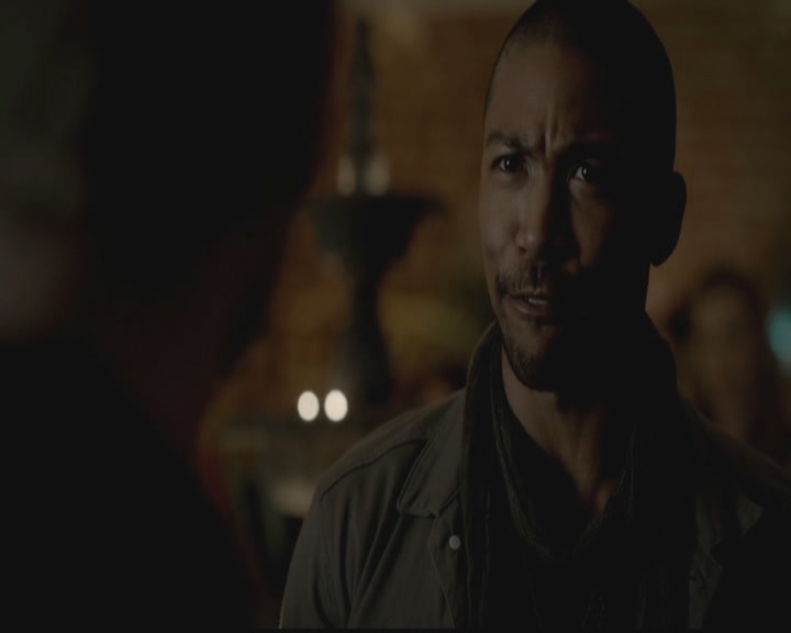 VampireDiariesWorld-dot-org_TheOriginals1x01AlwaysandForever1535.jpg