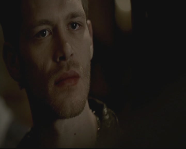 VampireDiariesWorld-dot-org_TheOriginals1x01AlwaysandForever1567.jpg