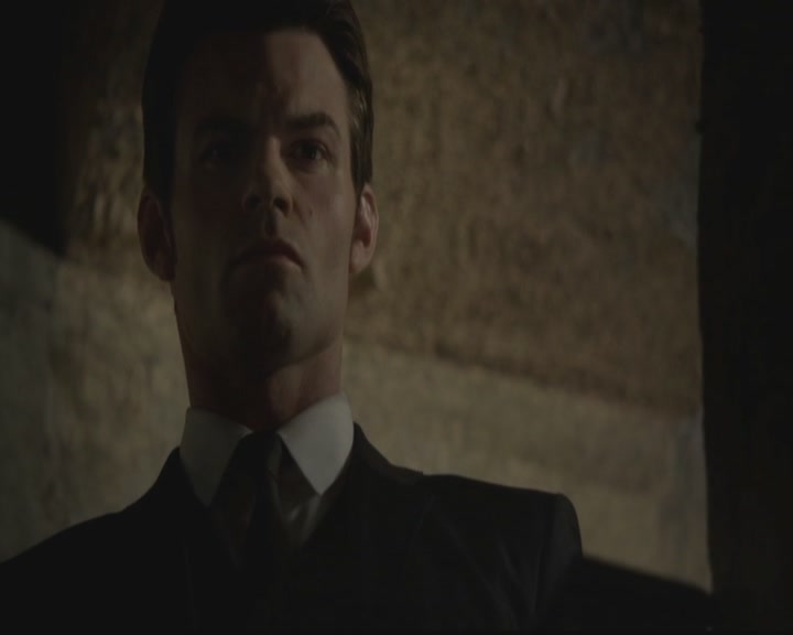 VampireDiariesWorld-dot-org_TheOriginals1x01AlwaysandForever1581.jpg