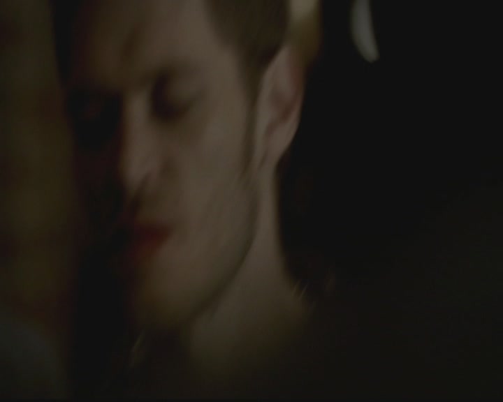 VampireDiariesWorld-dot-org_TheOriginals1x01AlwaysandForever1587.jpg