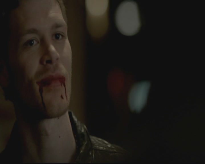 VampireDiariesWorld-dot-org_TheOriginals1x01AlwaysandForever1604.jpg