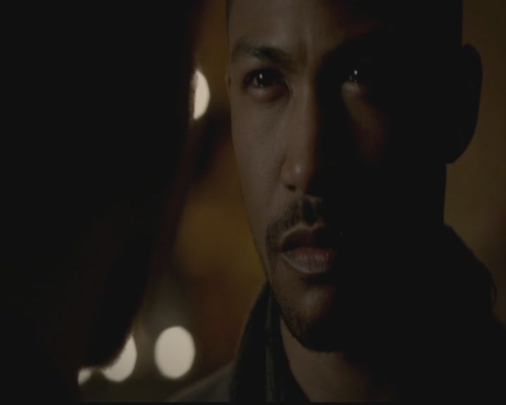 VampireDiariesWorld-dot-org_TheOriginals1x01AlwaysandForever1616.jpg