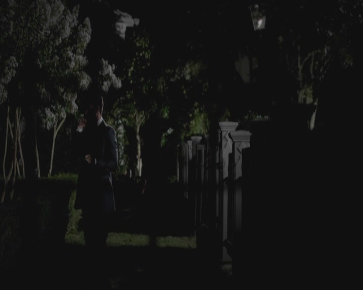 VampireDiariesWorld-dot-org_TheOriginals1x01AlwaysandForever1639.jpg