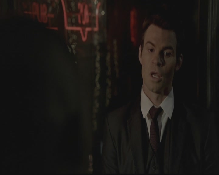 VampireDiariesWorld-dot-org_TheOriginals1x01AlwaysandForever1751.jpg