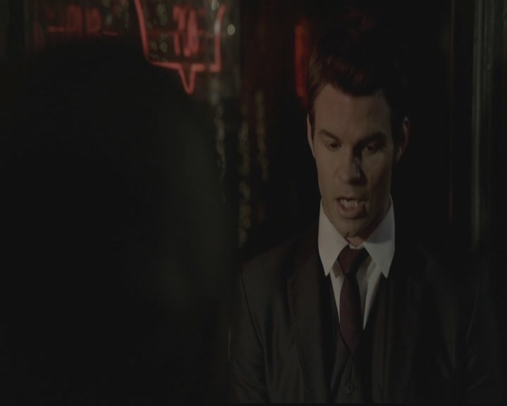 VampireDiariesWorld-dot-org_TheOriginals1x01AlwaysandForever1752.jpg