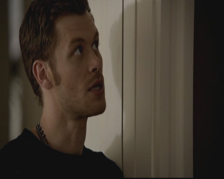 VampireDiariesWorld-dot-org_TheOriginals1x01AlwaysandForever2225.jpg