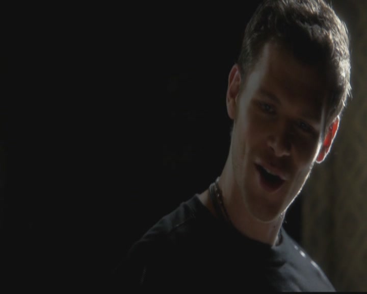VampireDiariesWorld-dot-org_TheOriginals1x01AlwaysandForever2327.jpg