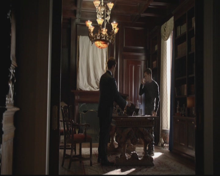 VampireDiariesWorld-dot-org_TheOriginals1x01AlwaysandForever2338.jpg
