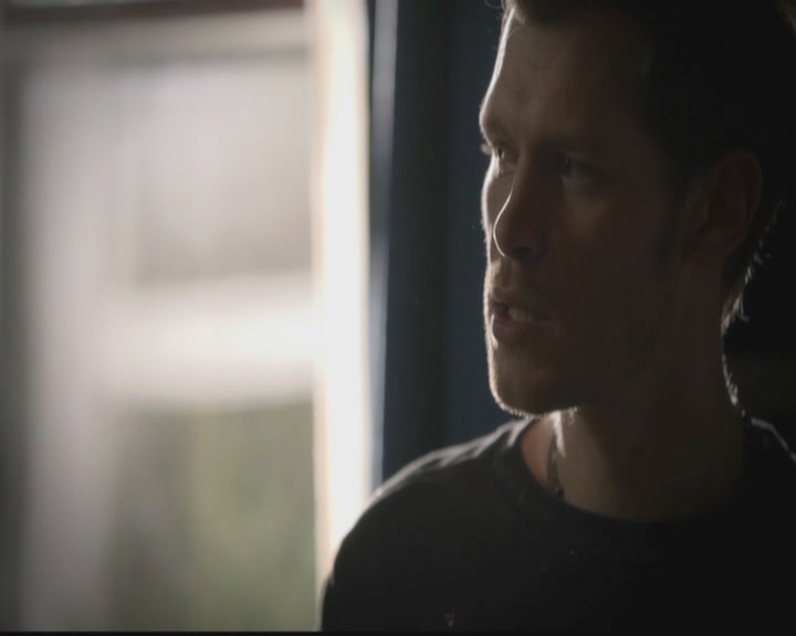VampireDiariesWorld-dot-org_TheOriginals1x01AlwaysandForever2340.jpg